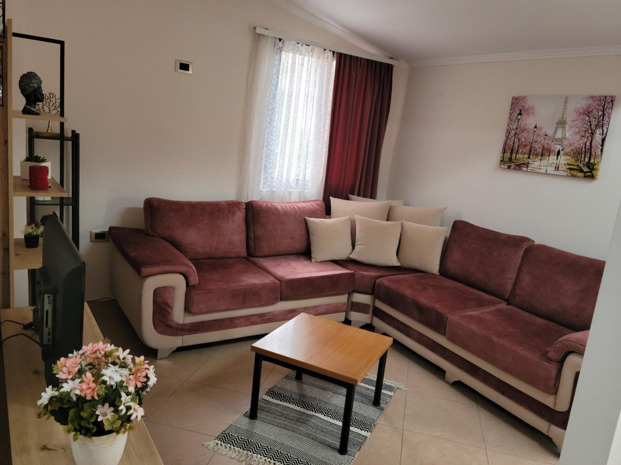Gledis Apartment Tirana - Panoramic City Terrace Buitenkant foto