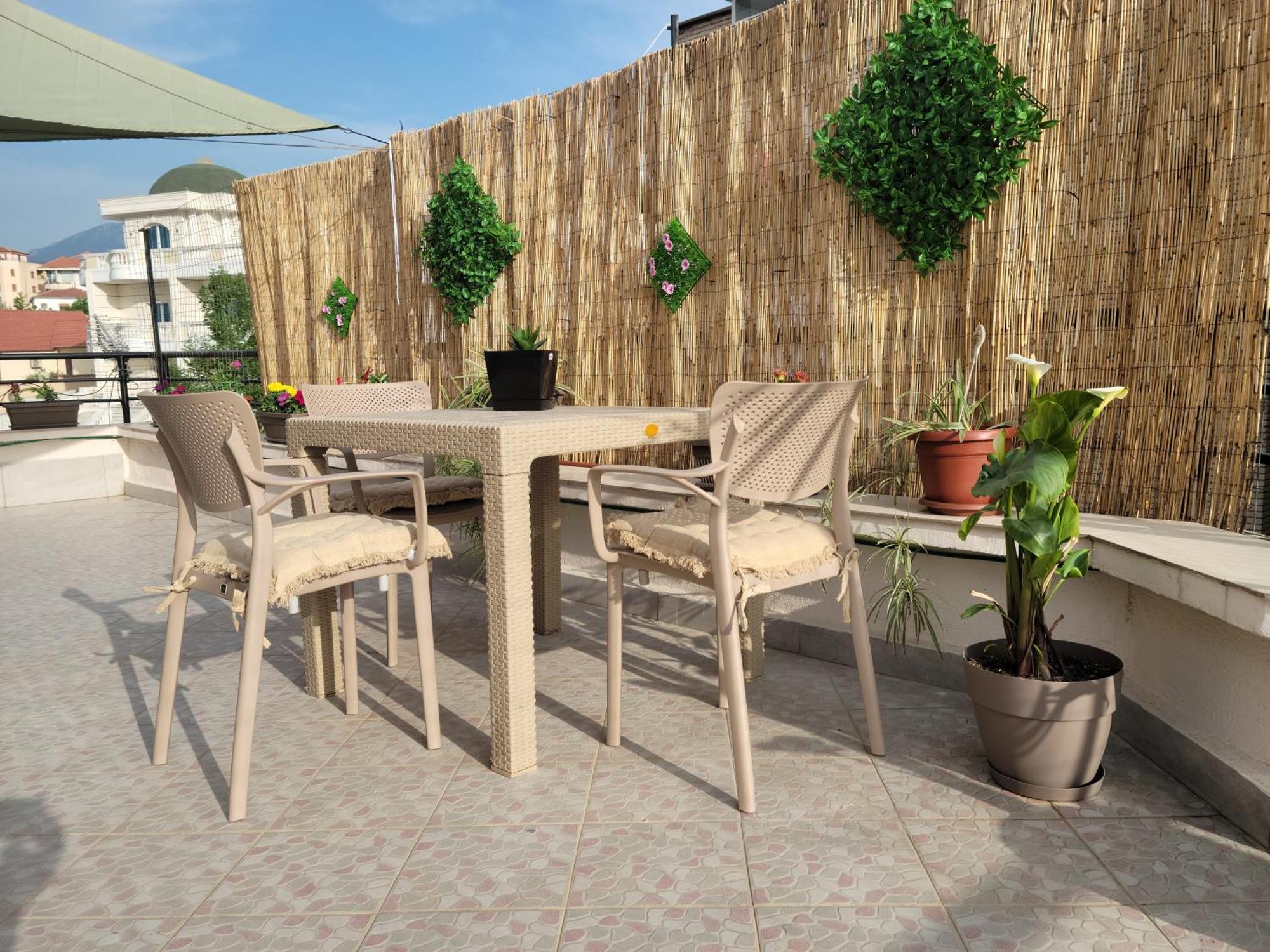 Gledis Apartment Tirana - Panoramic City Terrace Buitenkant foto